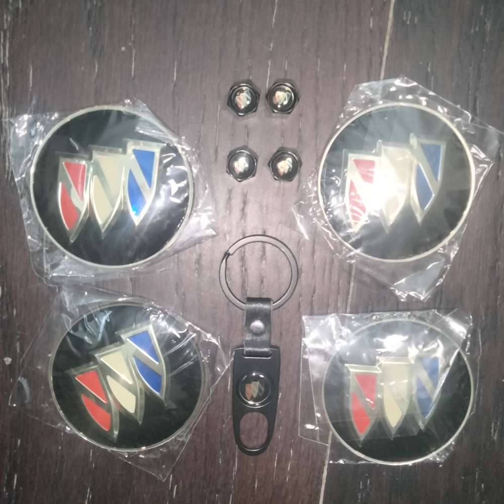 Vintage Buick Hib Cap Covers Set with Keychain & Tire Valve Caps